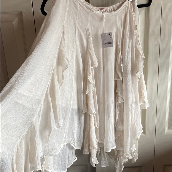 Free People NWT Susanna Off White Ruffle Handkerchief Hem Zipper Close Skirt - Picture 6 of 12